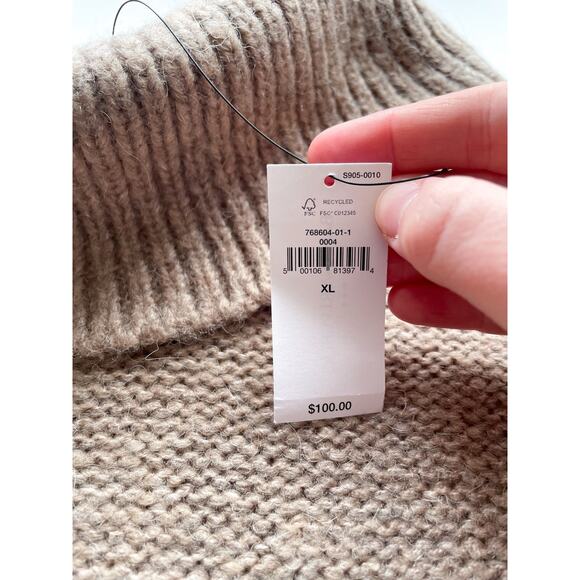 NWT Banana Republic Beige Wool Blend Oversized Turtle Neck Knit Sweater Size XL - Picture 2 of 6